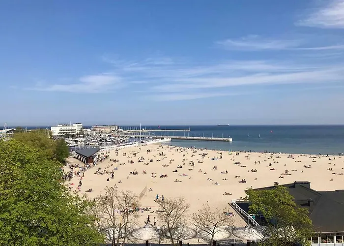 Skwer 13 Apartment *