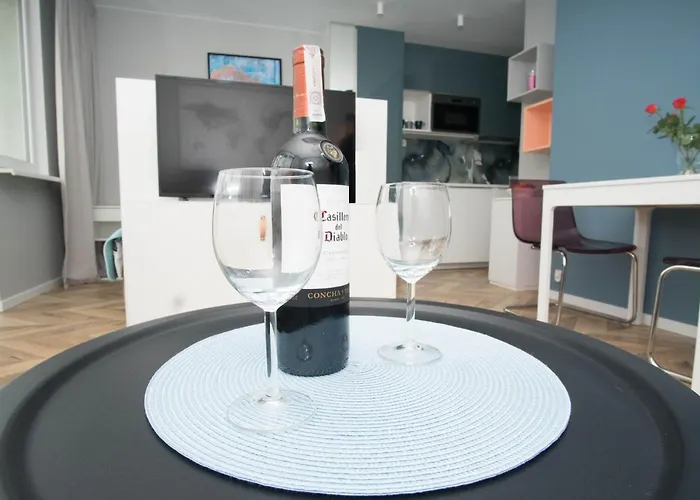 Apartment Skwer 13 *