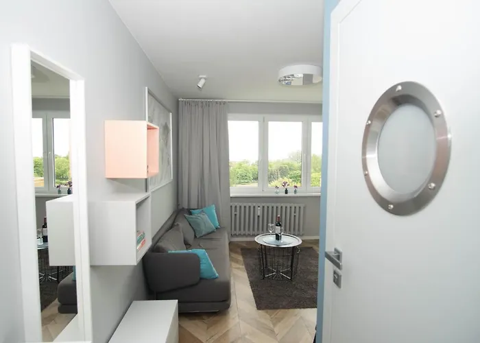 Skwer 13 Apartment *